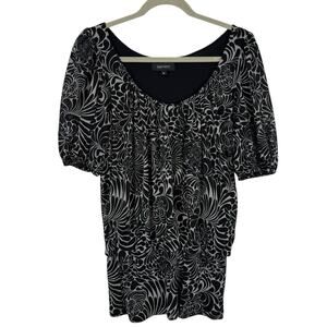 Karen Kane Peplum Mesh Knit Top size Medium Black Artsy Print Puff Sleeve Pullov